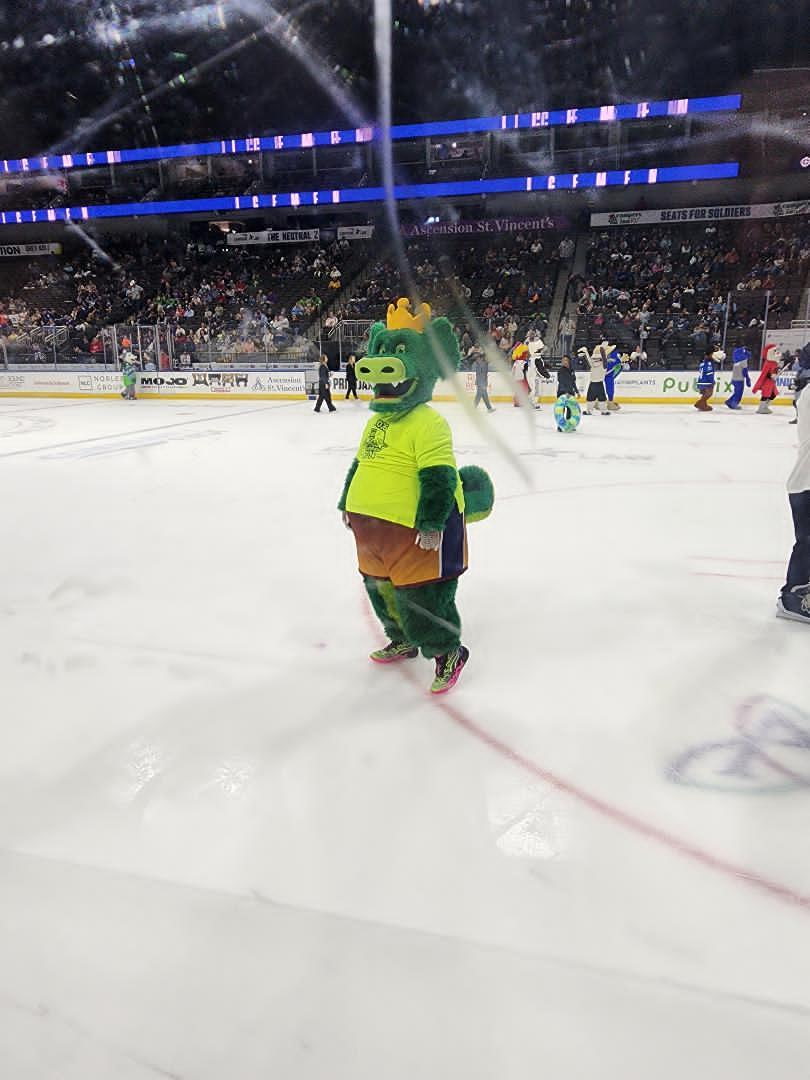 Johnnie mascot